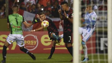 River no jugó un buen partido, pero por el peso de sus individualidades le ganó 3-0 a Argentino de Merlo en Salta, con un gol de Borré y dos de Suárez.