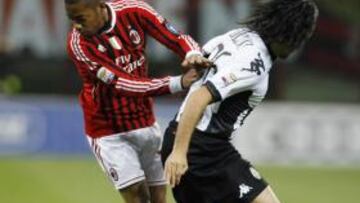 Robinho: "Es muy difícil que vuelva al Santos en 2012"