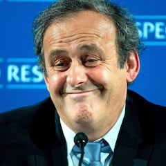 Platini: "Infantino y sus esbirros han hecho lo posible para que no vuelva al fútbol"