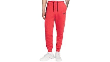 Nike, adidas, Puma... El Black Friday llega a Fútbol Emotion con descuentos de hasta el 70% en prendas de fútbol de las mejores marcas