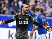 Cazorla y Thiago devuelven al Oviedo a la senda del triunfo