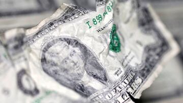 Is it mandatory to file a tax return? When is the deadline?
