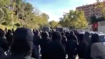 Barcelona Boixos Nois ultras sing Nazi song at Vallecas