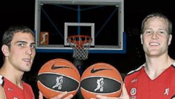 <b>APRENDIZ Y MAESTRO. </b>Pablo Aguilar crece en Granada junto a Borchardt, quizá el mejor pívot ACB.