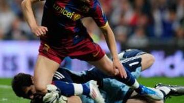 Muñiz Fernández no vio un penalti de Casillas a Villa