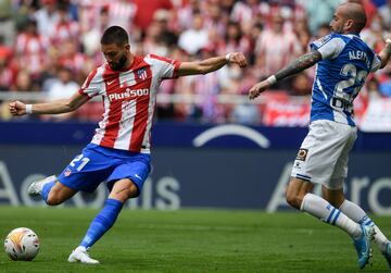 Carrasco marca el 1-0 al Espanyol.