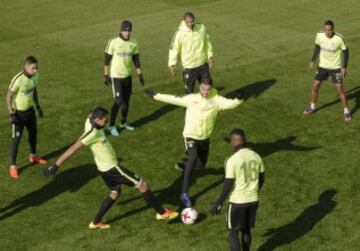 Los jugadores de Atlético Nacional asisten al entrenamiento del equipo en Osaka. En la semifinal del Mundial de Clubes se verá con el Kashima Antlers en Suita, Japón.