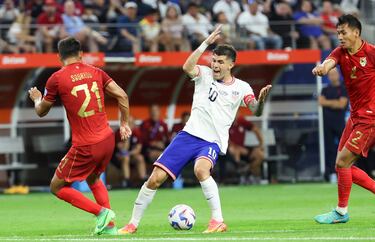 Juega 1000 pesos y gana 2,975 en Caliente con la Copa América