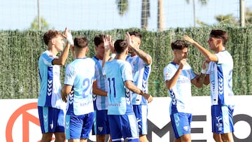 El Málaga festeja uno de sus goles.