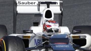 Kobayashi, el más rápido de la semana en Montmeló