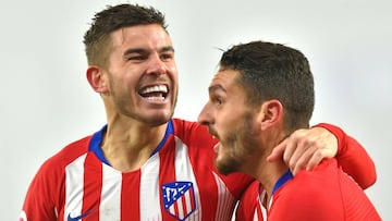 Lucas celebra su primer gol con el Atlético.