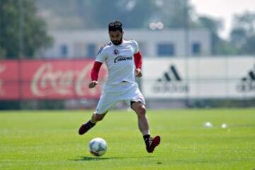 Uno de los grandes baluartes de los Xolos de Tijuana también deja el futbol mexicano. Gandolfi decidió regresar al futbol argentino para jugar en Talleres de Córdoba.