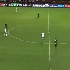 La violenta patada a Arturo Vidal que asustó a todos en Brasil