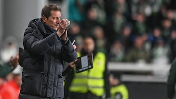 Partido entre el Burgos CF y el R. Racing Club celebrado en el estadio ‘El Plantío’, Burgos.
Ramis, entrenador del Burgos
23-11-2025 - Ricardo Ordóñez