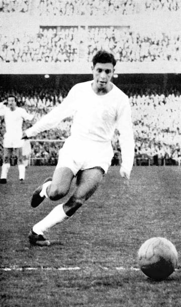 El nacido en Sevilla fue otra de las piezas fundamentales para los 5 títulos del Madrid. Campeón con el Real Madrid en 1955-56, 1956-57, 1957-58, 1958-59 y 1959-60.