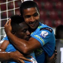 Jaguares, con nueve hombres, vence al Bucaramanga