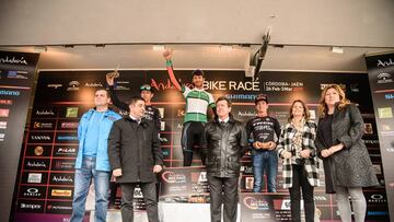 El podio masculino, con Ferreira en lo más alto.