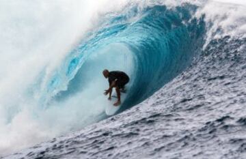 Kelly Slater durante el Billabong Pro Tahiti 2015 de la Liga Mundial de surf. 