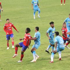 Jaguares rescata un punto sobre el final en la Libertad