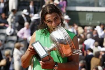 El 8 de Julio de 2008 Nadal venció a Federer por  6-1, 6-3 y 6-0  en un partido que solo duró una hora y 48 minutos