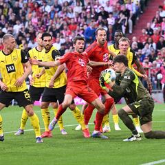 El Dortmund sobrevive en Múnich