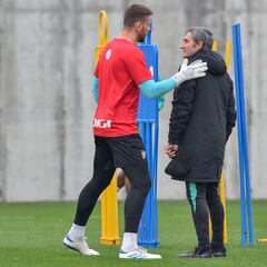 Sesión de recuperación, sin Sancet y Herrera, focalizada en el Real Madrid