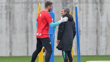 Sesión de recuperación, sin Sancet y Herrera, focalizada en el Real Madrid