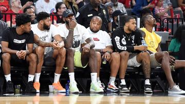 Quinn Cook, Anthony Davis and LeBron James of the Los Angeles Lakers, Lakers Executive Administrator, Player Programs and Logistics, Randy Mims and NBA players Talen Horton-Tucker and Dwight Howard of the Lakers