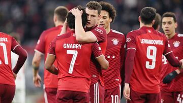 Los jugadores del Bayern celebran un gol al Leipzig.