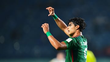 Stephano Carrillo celebrates his goal 0-4 with Brandon Lomeli of Mexico during the game New Zealand vs Mexico, corresponding to Group F of the FIFA U-17 World Cup Indonesia 2023, at Si Jalak Harupat Stadium, on November 18, 2023.
<br><br>
Stephano Carrillo celebra su gol 0-4 con Brandon Lomeli de Mexico durante el partido Nueva Zelanda vs Mexico, correspondiente al Grupo F de la Copa Mundial de la FIFA Sub-17 Indonesia 2023, en el Estadio Si Jalak Harupat Stadium, el 18 de Noviembre de 2023.
