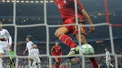 Gómez, Ribéry y Robben postulan al Bayern al título