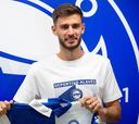 Miazga: "Llego a un club histórico en LaLiga y será un paso más para mi carrera"