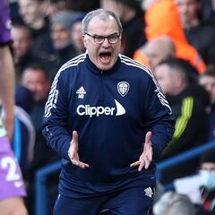 Marcelo Bielsa habría rechazado dirigir al Everton de Mina