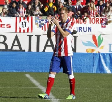 Presentación multitudinaria de Torres