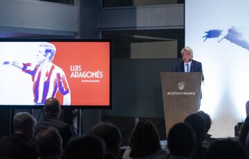 As¨ª fue la inauguraci¨®n de la estatua de Luis Aragon¨¦s en el Metropolitano