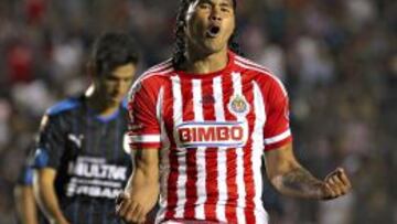 El Gullit Pe&ntilde;a anot&oacute; y Chivas gan&oacute; por primera vez en el Clausura.