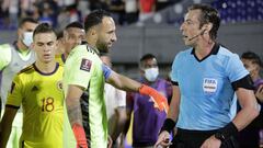 Los 10 jugadores de la Selecci&oacute;n Colombia que corren riesgo de perderse el pr&oacute;ximo partido de Eliminatoria ante Uruguay. Uno de ellos es David Ospina