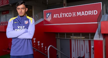 “Con nueve años le metí cuatro goles al Atleti y pasó a ser mi vida”
