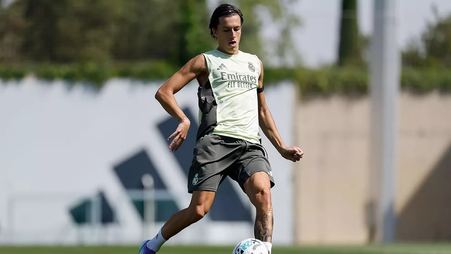 Carreras, tercer debut