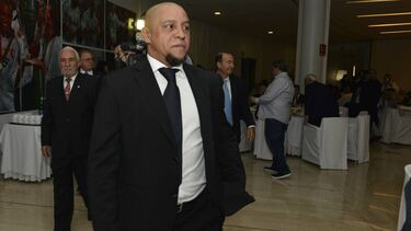 04/10/19 PEÑA MADRIDISTA REAL MADRID LA SAETA HOMENAJE A ROBERTO CARLOS