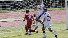 "Vendía memorias de celular": la dura carrera del goleador de la B que sueña con Primera