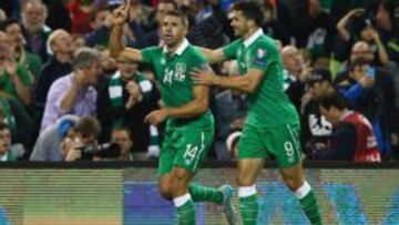 Walters dio los tres puntos a Irlanda.