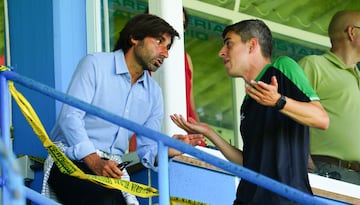 Íñigo Sainz-Maza tuvo la oportunidad de charlar con el hombre que le permitió ser futbolista profesional: Pedrín Menéndez.