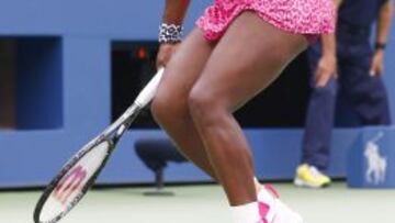 Serena Williams durante el encuentro de octavos de final disputado hoy en el US Open ante la estonia Kaia Kanepi.