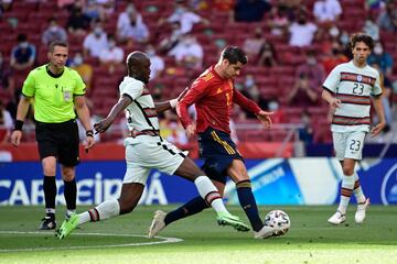 Danilo Pereira y Álvaro Morata.