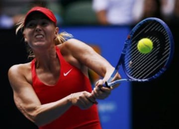 Maria Sharapova avanza a la final tras vencer a Makarova