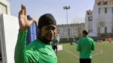 <b>SIGUE ALGO SORDO. </b>Tchité no ha recuperado toda su capacidad auditiva pero ya puede jugar sin riesgo.