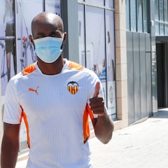Oficial: Foulquier jugará en el Valencia hasta 2025