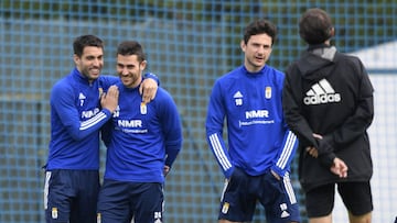 19/04/21 
 ENTRENAMIENTO REAL OVIEDO
 DIEGUI CON LUCA AHIJADO