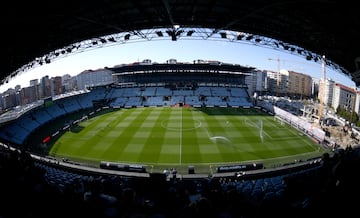 El estadio del Celta de Vigo fue inaugurado un 30 de diciembre en 1928 con un total de 29.000 espectadores. Es curioso que el primer partido fue entre el Celta de Vigo y el Real Unión de Irún, y que las entradas costaban entre 2 y 5 pesetas. Además, el equipo gallego goleó por 7-0. Acogió tres encuentros del Mundial de España de 1982. Se llama Balaídos gracias a la empresa Stadium de Balaídos, que cedía sus instalaciones al equipo para que entrenara y jugase sus partidos. No solo se disputaron partidos de fútbol, también fue escenario de encuentros de hockey patines y pruebas de atletismo. El estadio vigués también ha acogido conciertos como los de Madonna o The Rolling Stones entre otros.